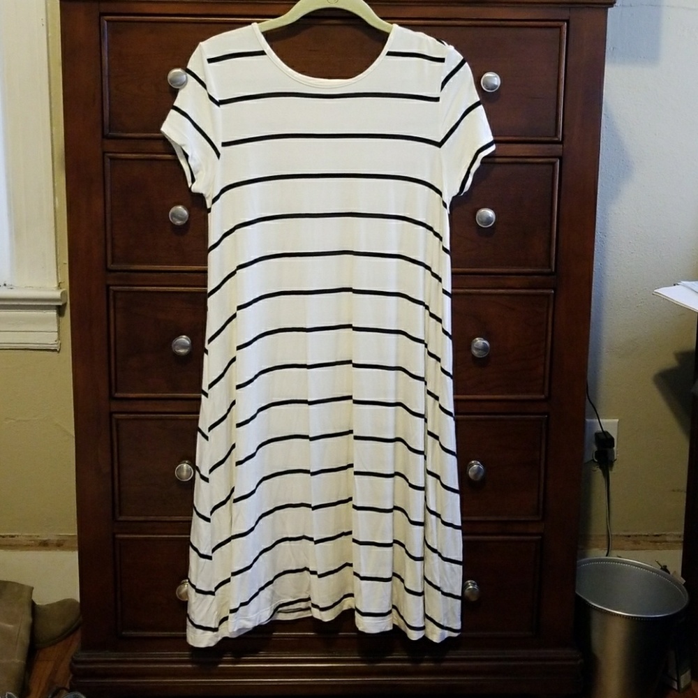 Black and white swing dress